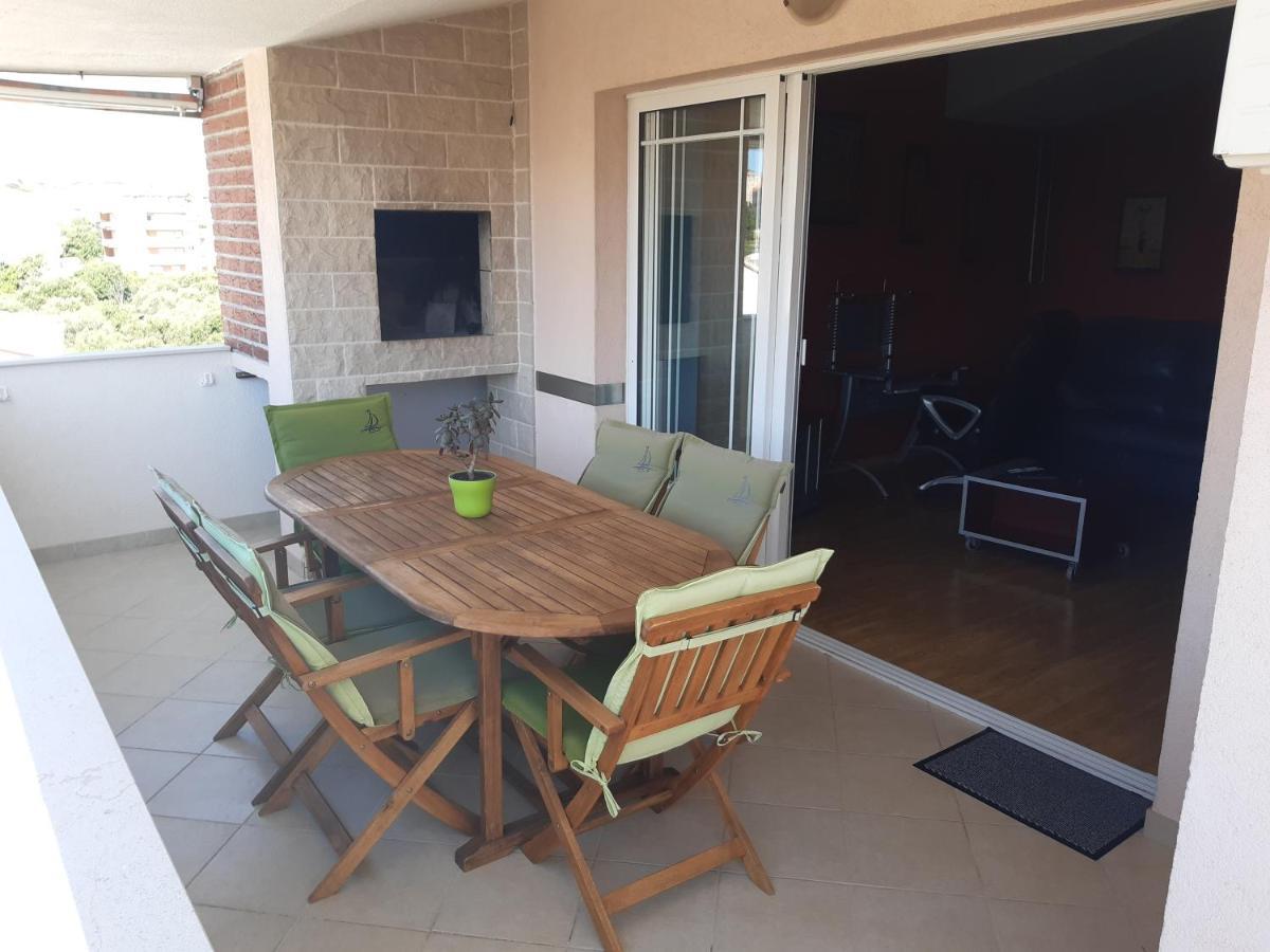 Apartment Antea Split Bagian luar foto